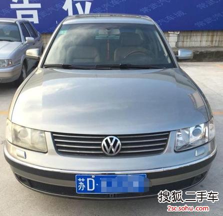 大众帕萨特领驭2003款2.8V6 豪华型自动5速