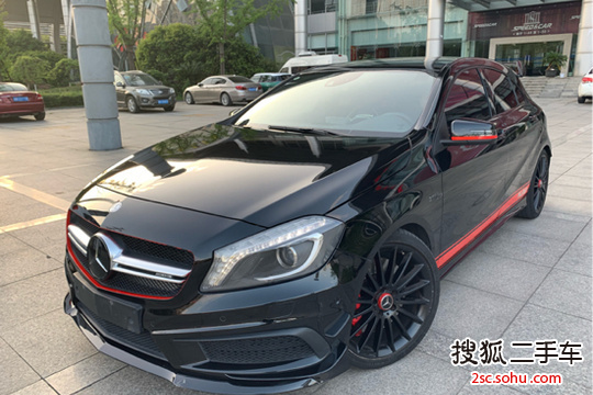 奔驰A45 AMG2014款A45 AMG