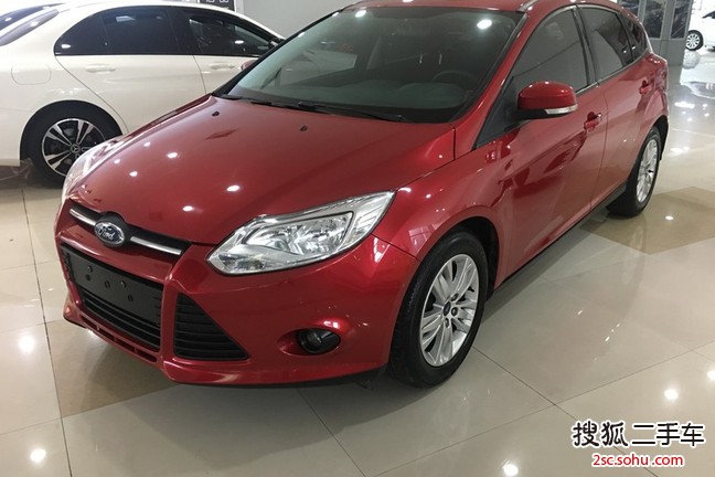 福特福克斯两厢2015款1.6L 自动舒适型