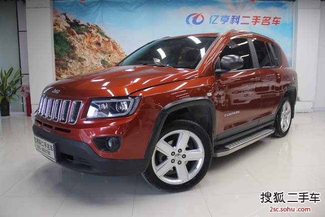 郑州-jeep指南者2012款2.0 豪华版
