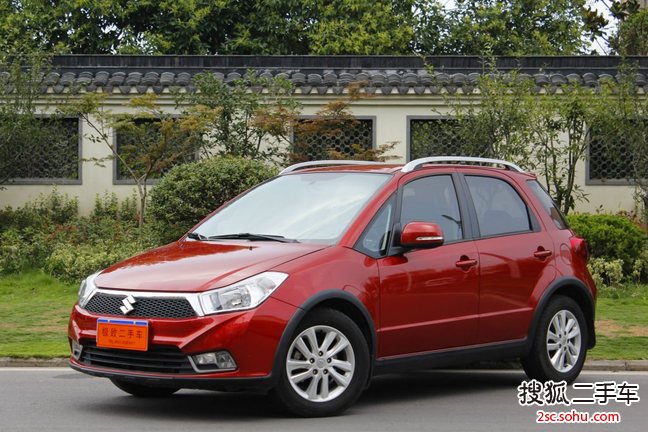 铃木天语SX42013款酷锐 1.6L 自动舒适型