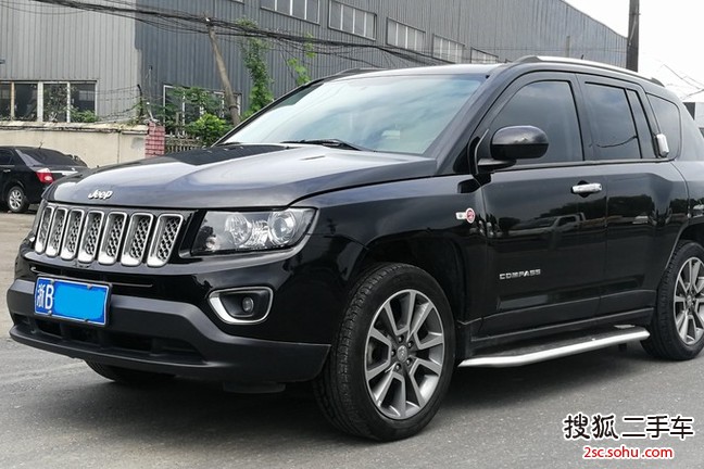 Jeep指南者2014款2.0L 两驱豪华版