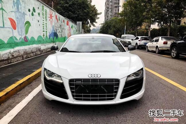 奥迪R82012款5.2 FSI quattro 限量版