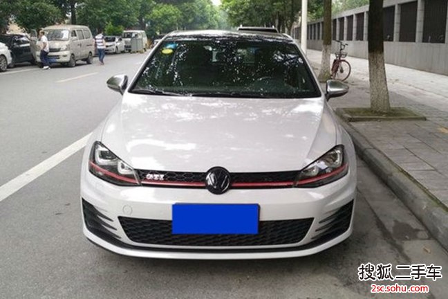 大众高尔夫GTI2016款2.0TSI GTI