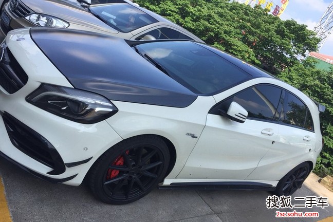 奔驰A45 AMG2016款A 45 AMG 4MATIC