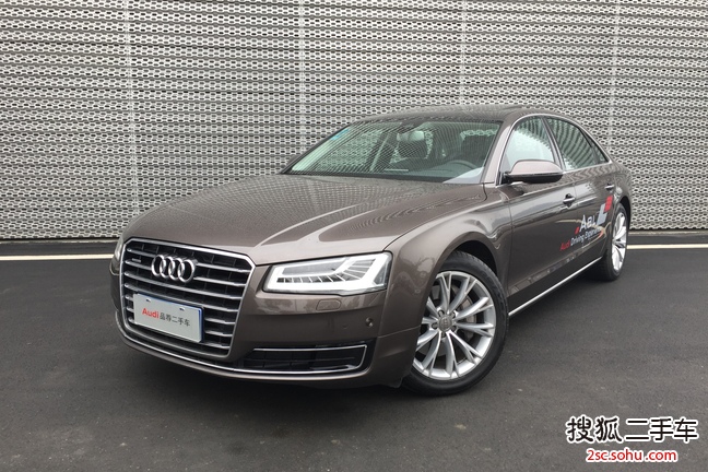 奥迪A8L2014款50 TFSI quattro豪华型