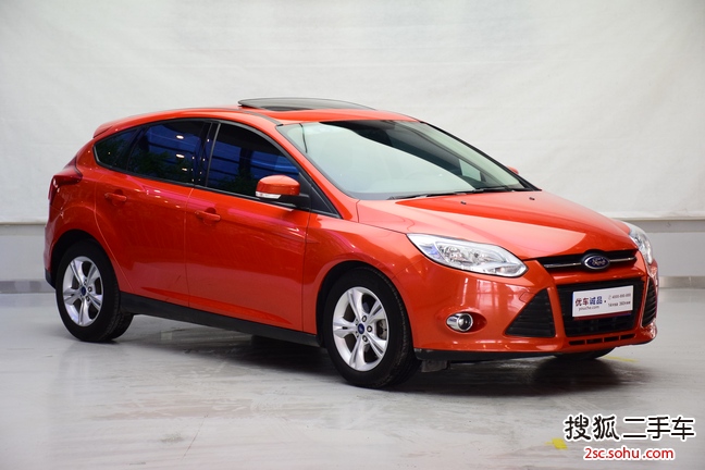 福特福克斯两厢2012款1.6l 自动风尚型