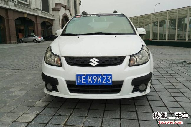 铃木天语SX42010款1.6L 手动 冠军限量版