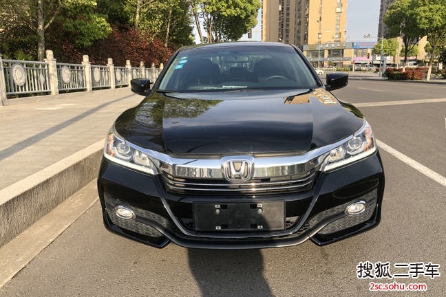 本田雅阁2016款2.0L CVT精英版