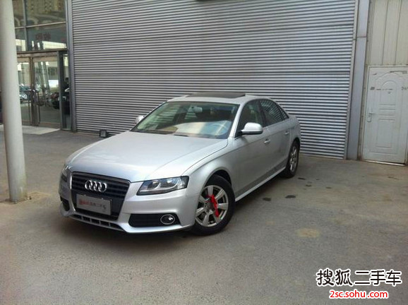 奥迪A4L2009款2.0TFSI 技术型