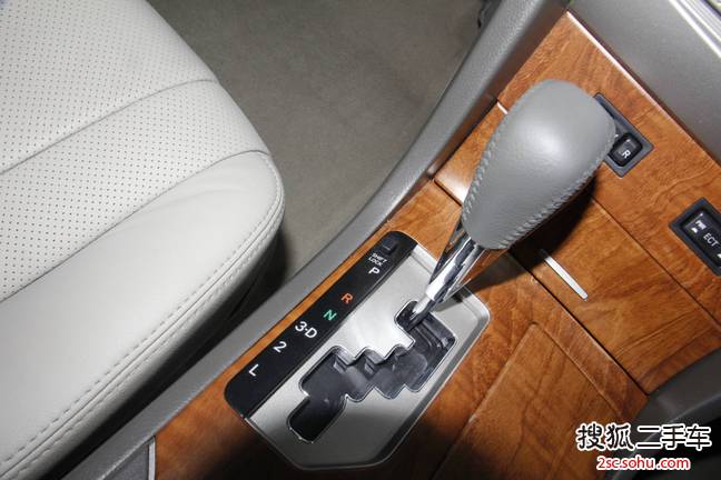 丰田凯美瑞2011款200G 经典周年纪念版