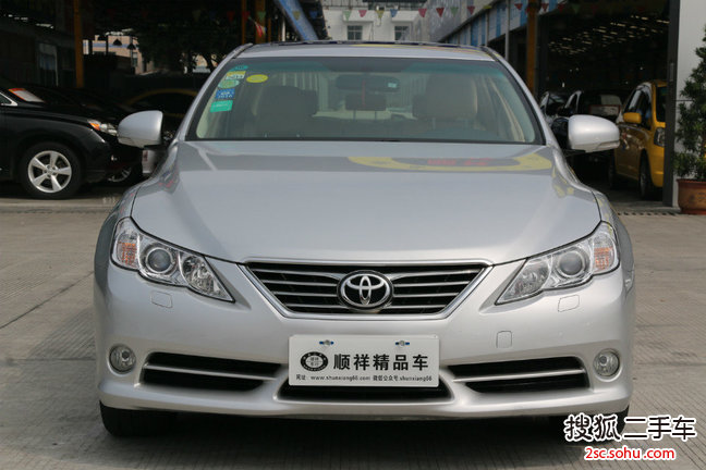 丰田锐志2012款2.5V 风度菁英炫装版 点击看大图