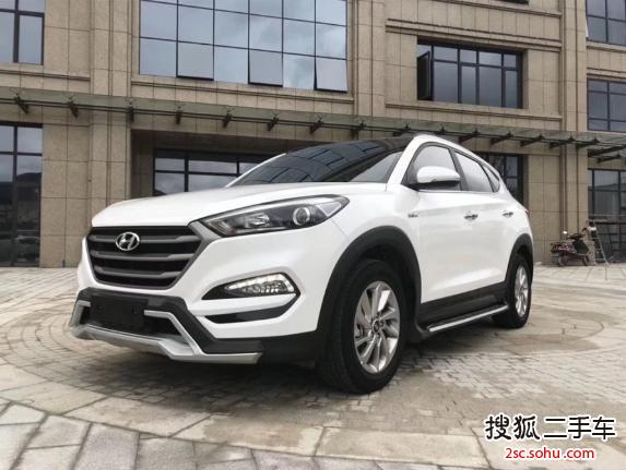 现代途胜2013款2.0L 手动两驱时尚型