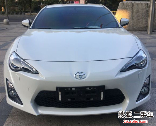 丰田862014款2.0L 自动豪华型 