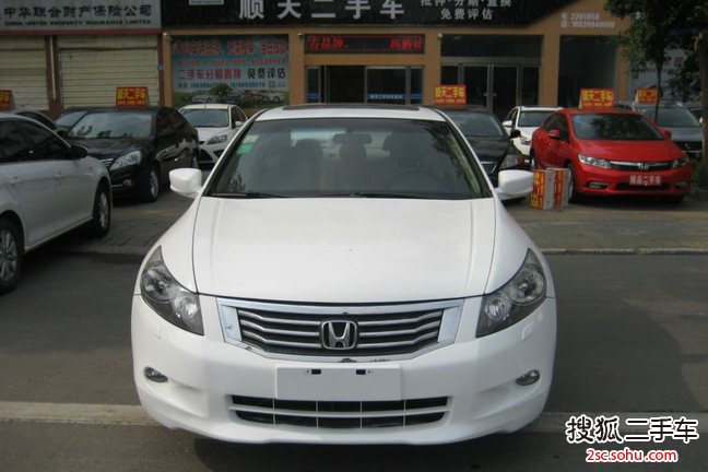 本田雅阁2010款2.0L EXL Navi