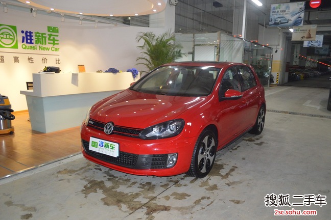 大众高尔夫GTI2012款2.0 TSI DSG 豪华版