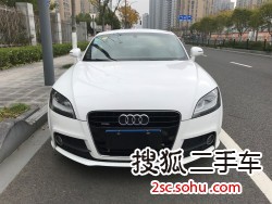 奥迪TT2013款TT Coupe 2.0TFSI quattro 白色经典版