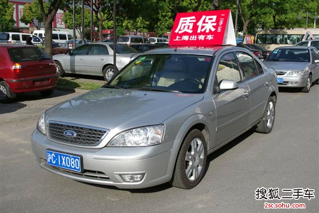 福特蒙迪欧2004款04款 2.0 Ghia-X 自动