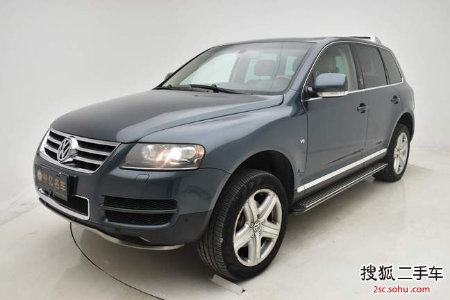 大众途锐2006款4.2 v8 豪华型