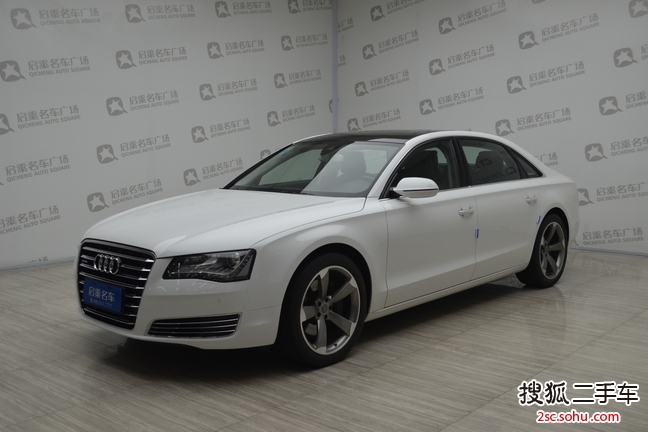 奥迪A8L2013款45 TFSI quattro舒适型