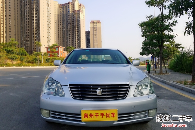 丰田皇冠2007款3.0L Royal 真皮版