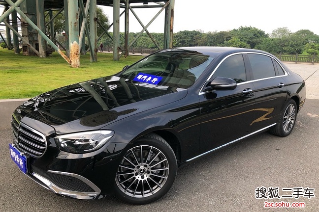 奔驰E级2021款 E 260 L