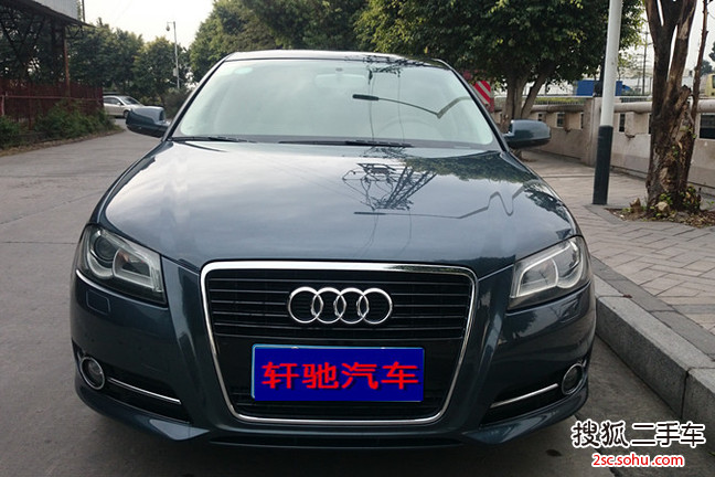 奥迪A3 Sportback2010款1.8TFSI 豪华型