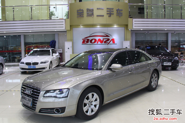 奥迪A8L2011款3.0TFSI low quattro 豪华型