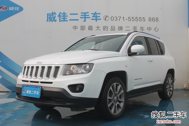 Jeep指南者2014款改款 2.0L 两驱精英版