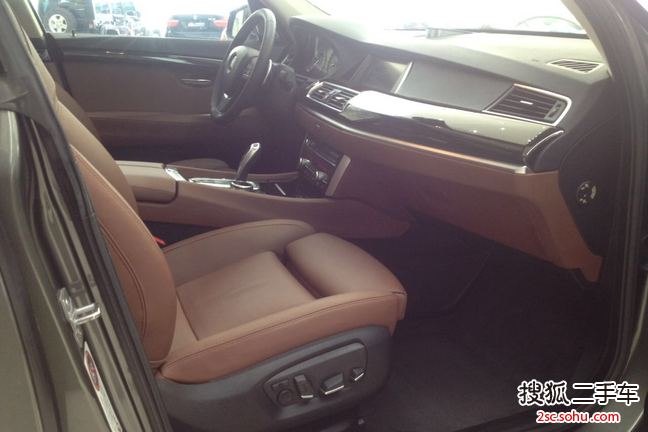 宝马5系GT2014款535i xDrive