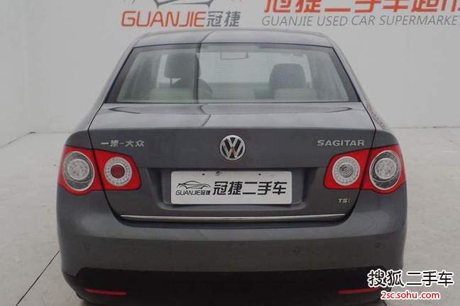 上海-大众速腾2010款1.4tsi 自动技术型