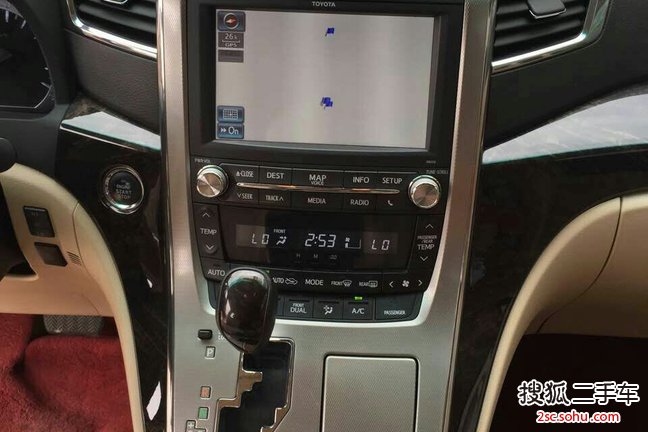 丰田埃尔法2012款3.5L 尊贵版 