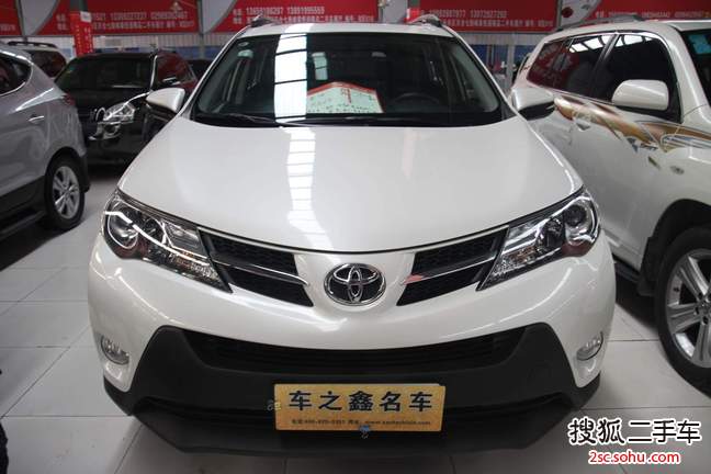 丰田RAV42015款2.0L CVT四驱风尚版