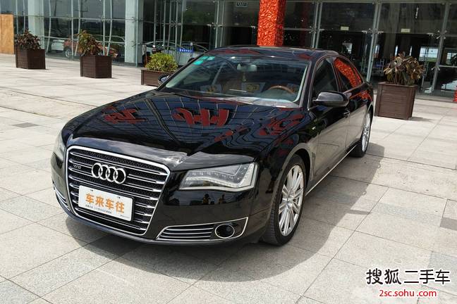 奥迪A8L2013款W12 6.3FSI quattro旗舰型