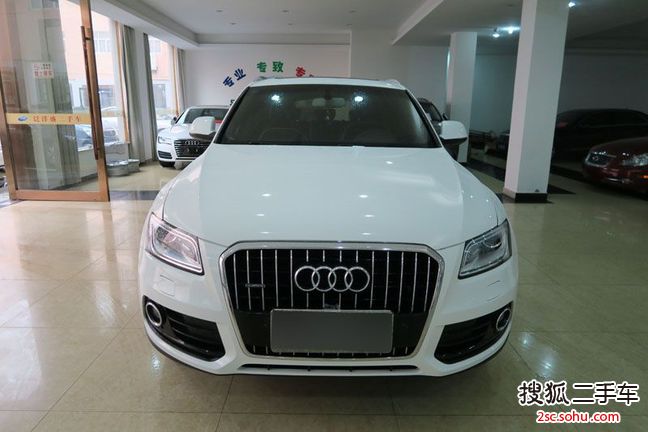 奥迪Q32013款35 TFSI 进取型