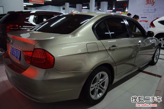 潍坊二手宝马3系2011款320i 豪华型 14.6万元