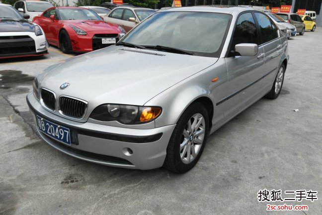 宝马3系2004款325i