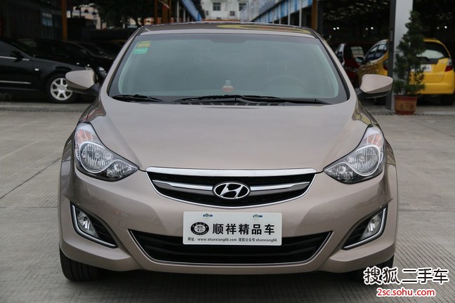 现代朗动2015款1.6L 手动时尚型