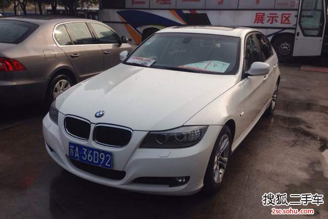 宝马3系2012款320i豪华型