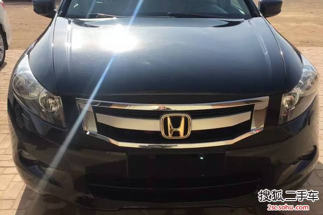 Ÿ20102.0L EXL Navi