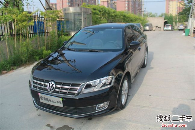 大众朗逸2013款1.4tsi dsg 豪华导航版