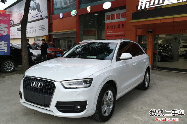 奥迪Q32013款35 TFSI 全时四驱舒适型