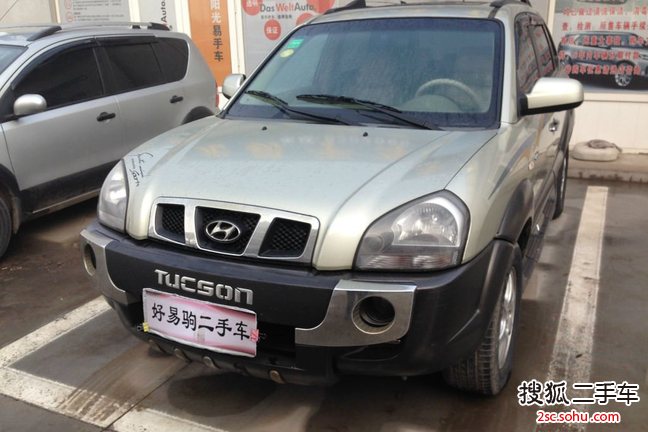 现代途胜2005款2.7L 自动四驱