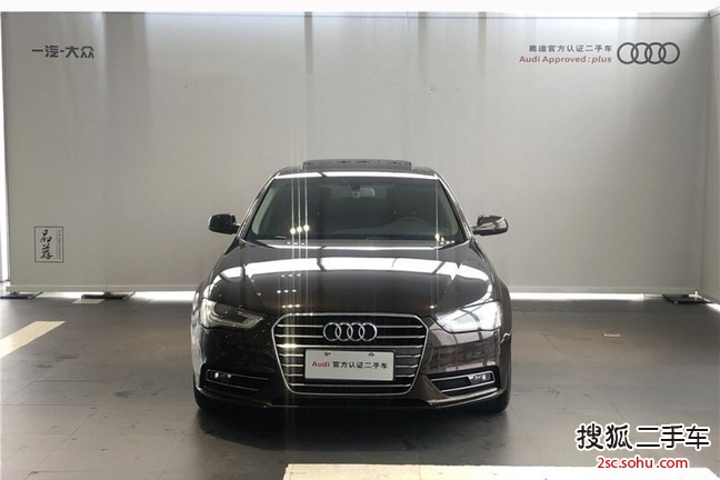 奥迪A4L2015款35 TFSI 自动标准型