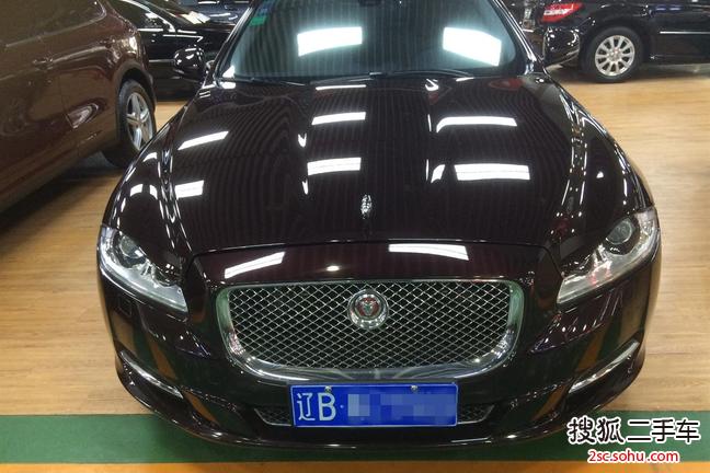 捷豹XJ2014款XJL 2.0T 两驱典雅商务版