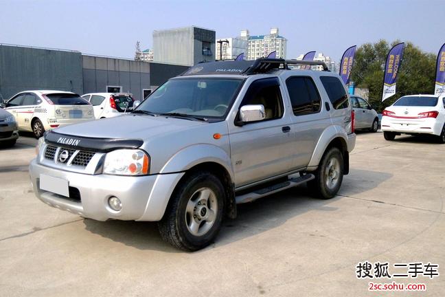 日产帕拉丁2003款PALADIN  SE V6 4×4 4WD