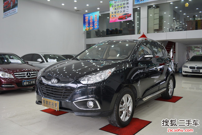 现代ix352010款2.0L 自动两驱精英版GLS 