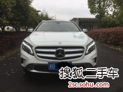 奔驰GLA级2019款GLA 260 4MATIC 运动型