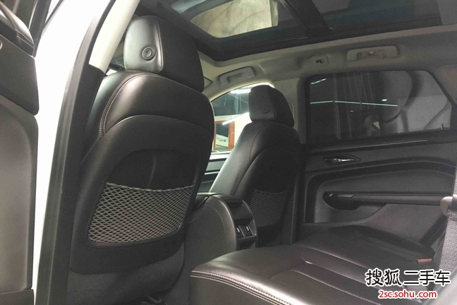 凯迪拉克SRX2013款3.0L 舒适版