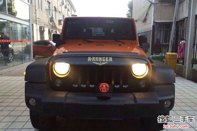 Jeep牧马人两门版2012款3.6L Sahara 极地版